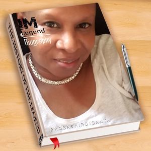 Meet your Posher, Felicity